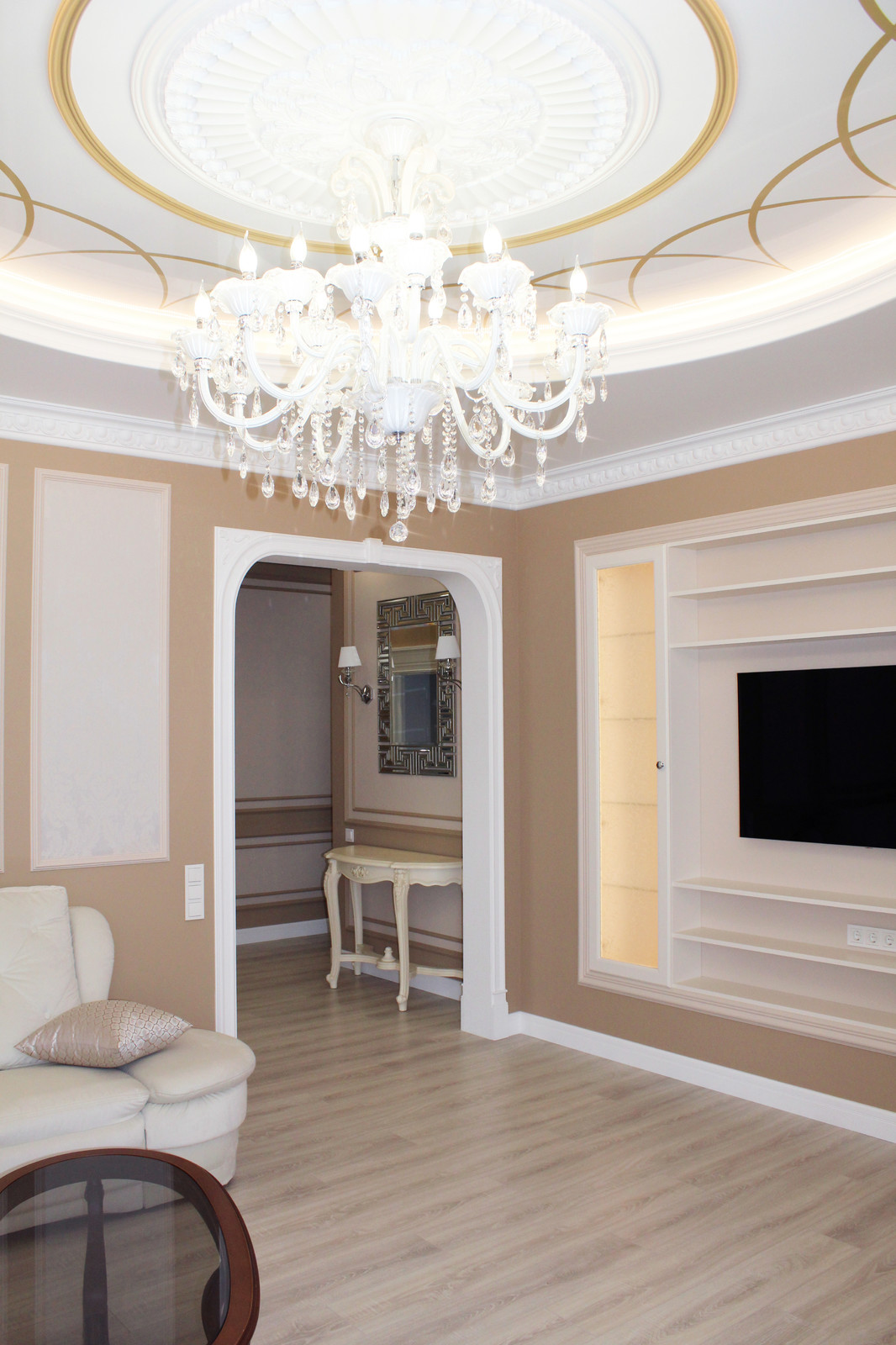 Квартира в классическом стиле с элементами ар-деко
