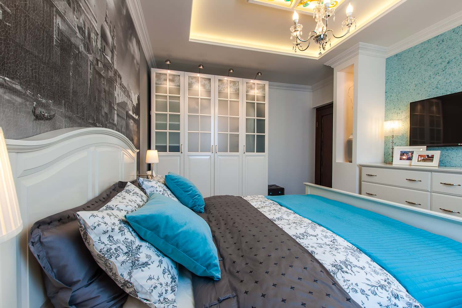 SILK PLASTER в программе "Школа ремонта", выпуск "Неоклассицизм под витражом"