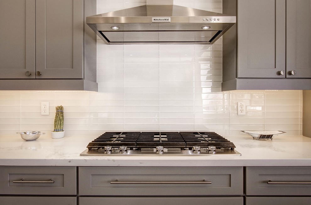 Transitional kitchen photo in Phoenix