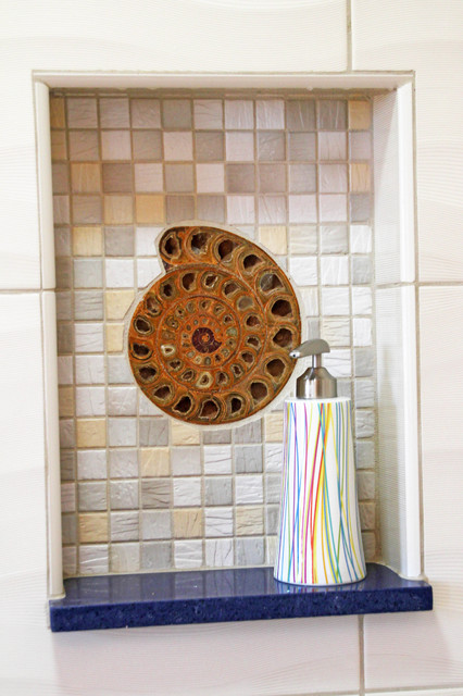 ROTD Bubble Tile by homeowner Jan Ferris bathroom