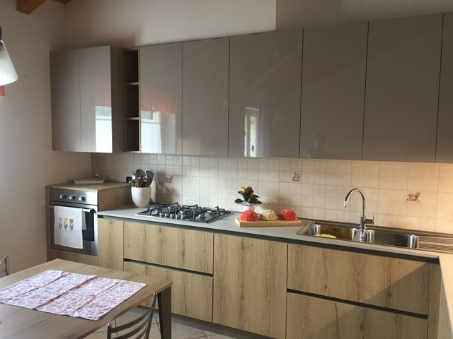 Cambio cucina modern-kitchen