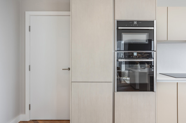 Deansgate Square, South Tower retro-kitchen
