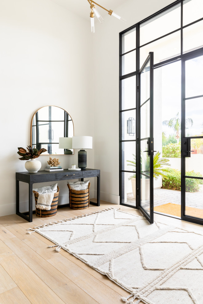 Inspiration for a transitional entryway remodel in Phoenix