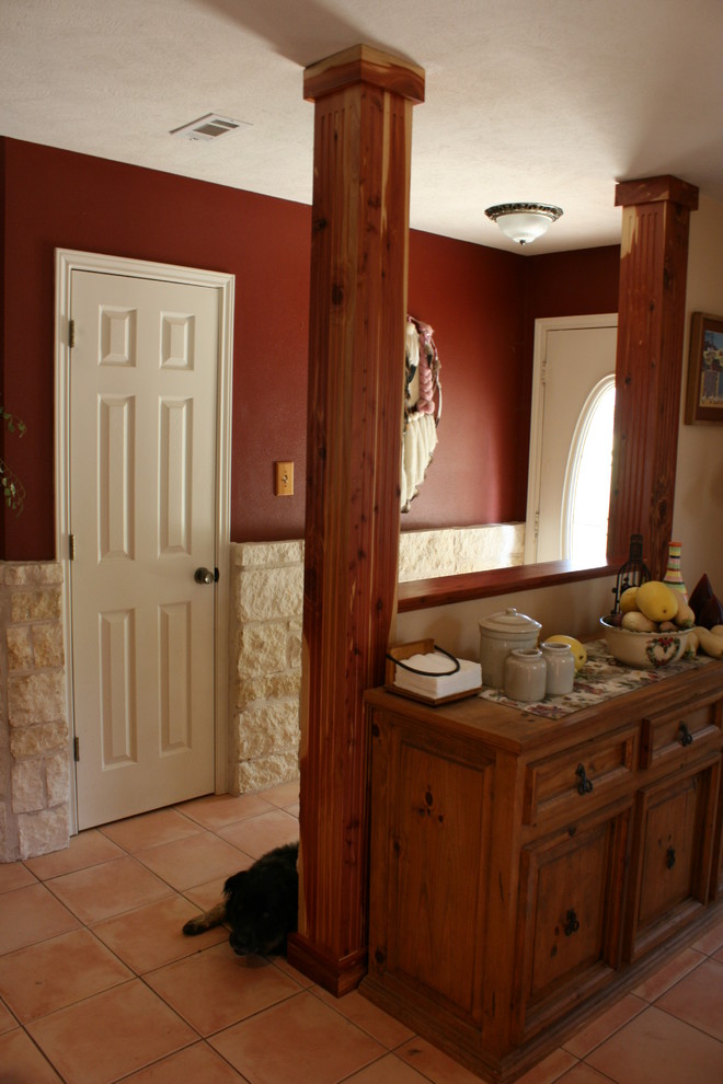 Example of a mountain style kitchen design in Austin