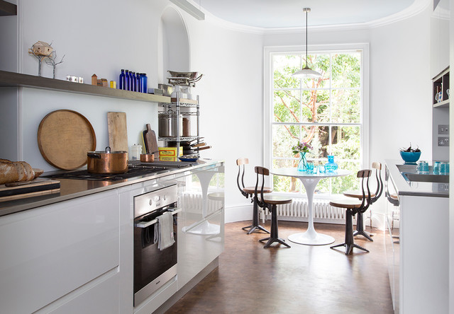 Free-flowing Kitchen contemporary-koek