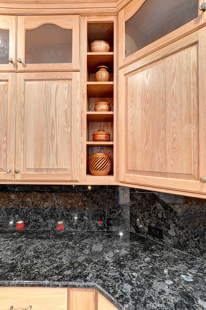 Harth Builders contemporary-kitchen