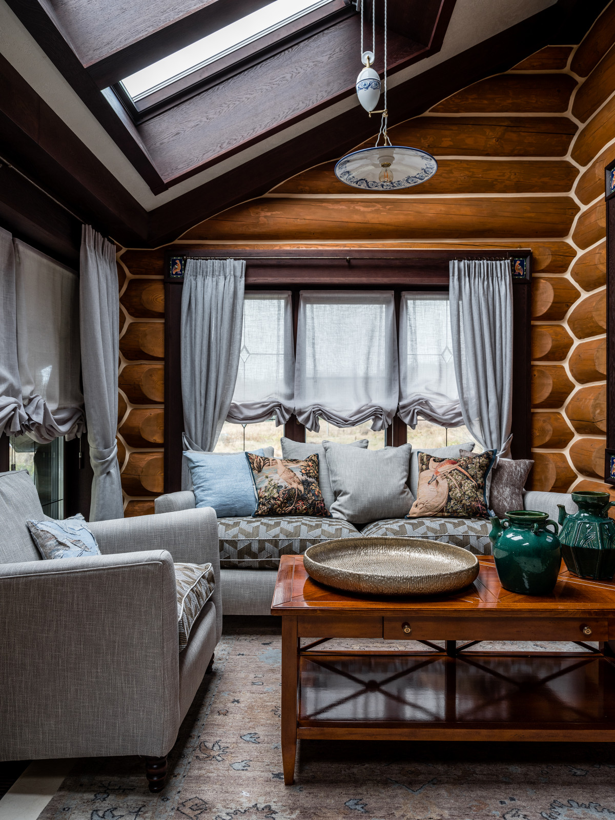 ПРОЕКТ «ДОМ ОХОТНИКА» ВДАЛИ ОТ ГОРОДА, НА БЕРЕГУ ЖИВОПИСНОГО ОЗЕРА