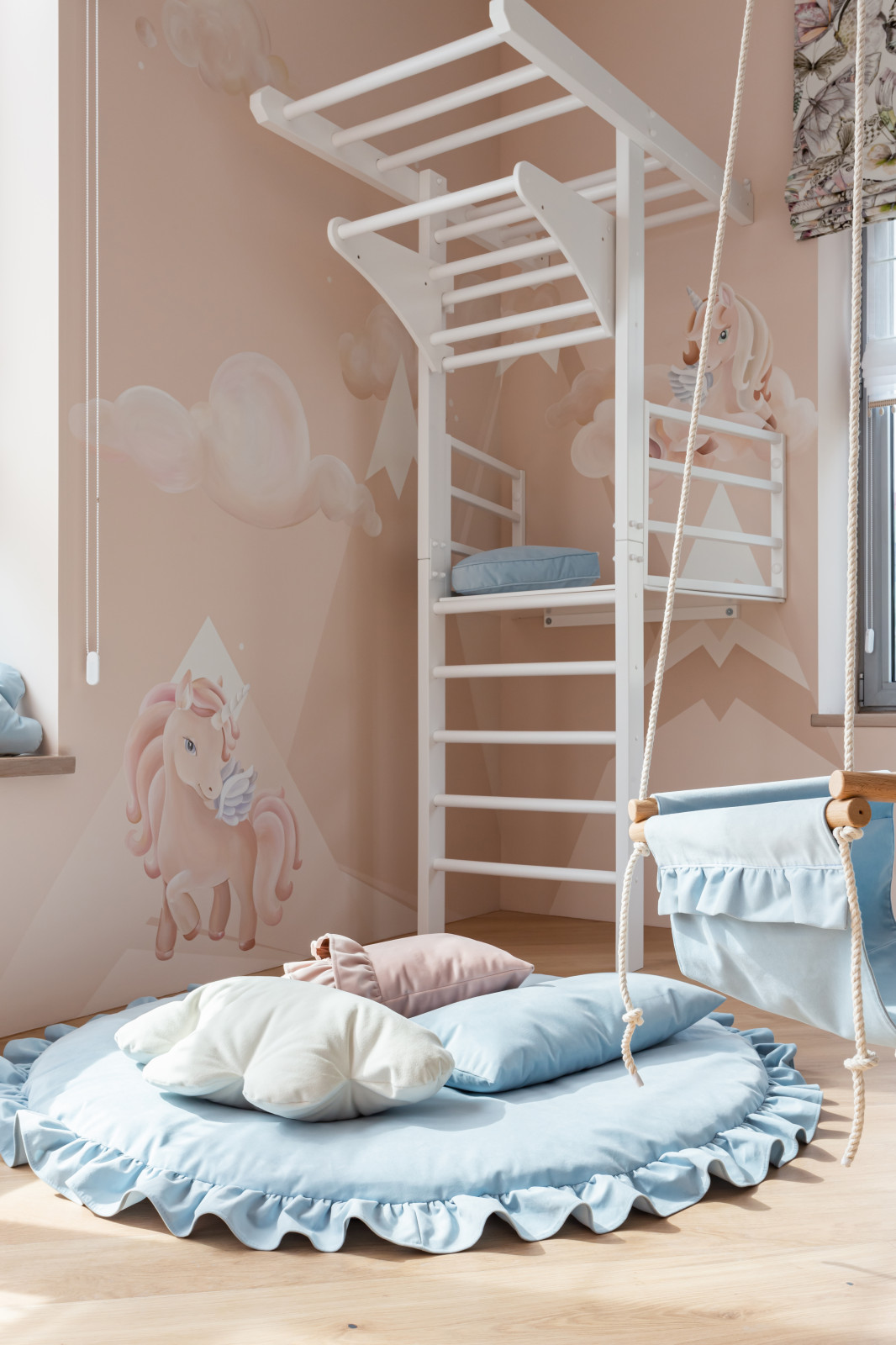 Современная квартира для дружной семьи