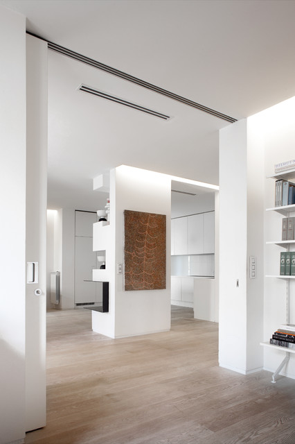 APARTMENT IN VIA GENOVA skandinavisk-gang