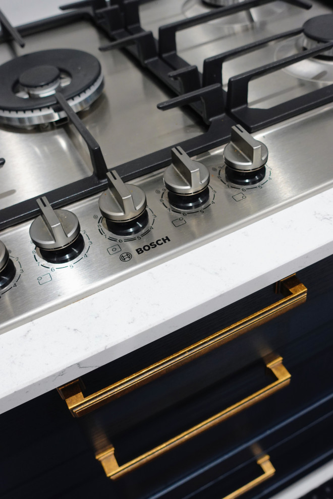 The Bilton Kitchen II - Hanby - RRP £38,000 - Luxe Price £32,300