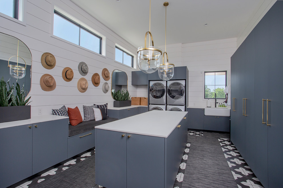Contemporary Transitional Home