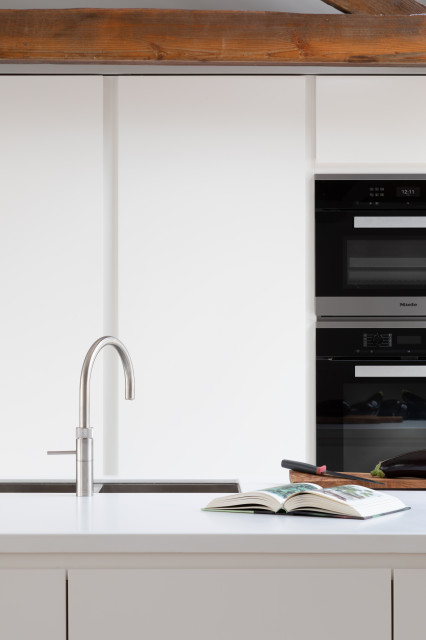 SHOREDITCH contemporary-kitchen