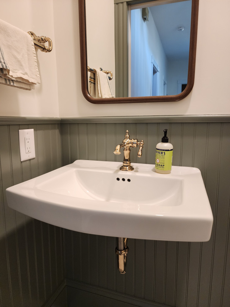 16831 - The Purrfect Kitchen and Powder Room