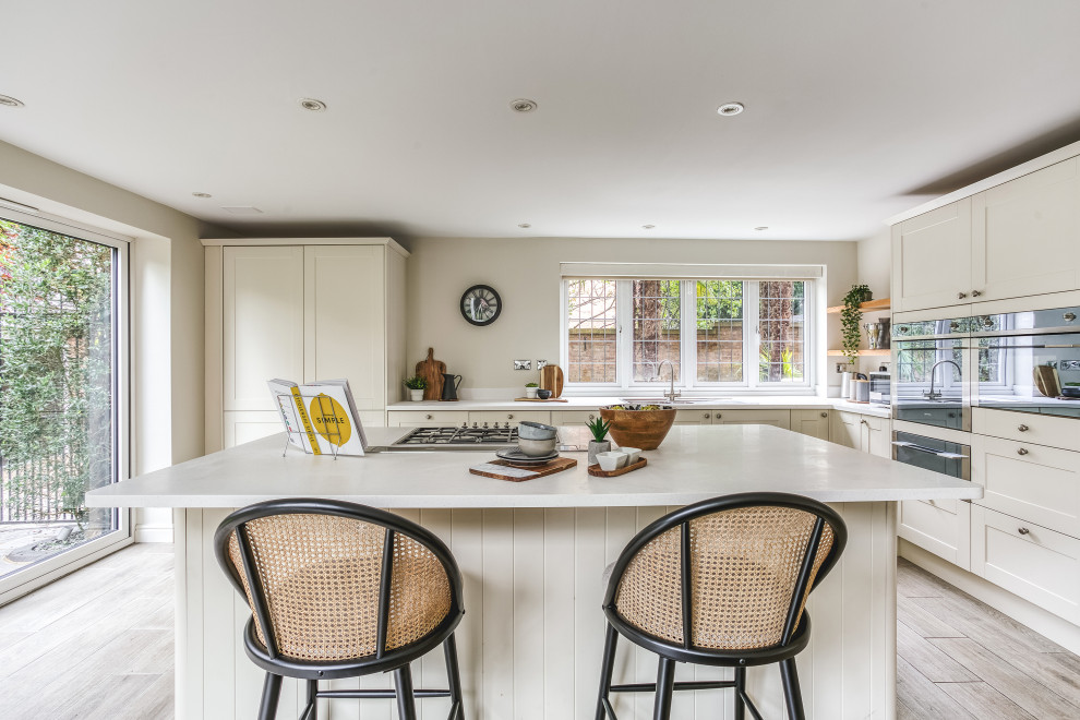 Staged to Sell - Part Furnished - Project Dovestone Gardens