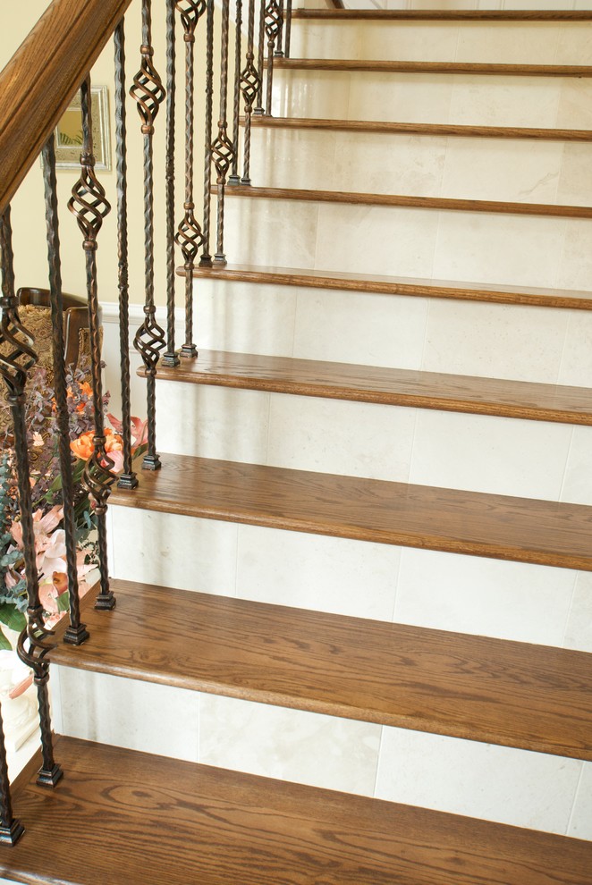 Williamsburg Foyer With Marble Risers