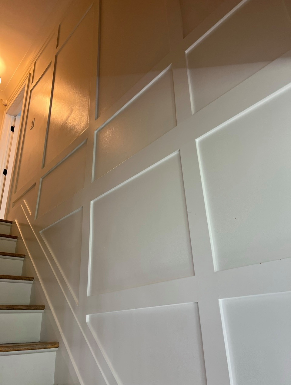 Wainscoing, Board & Batten