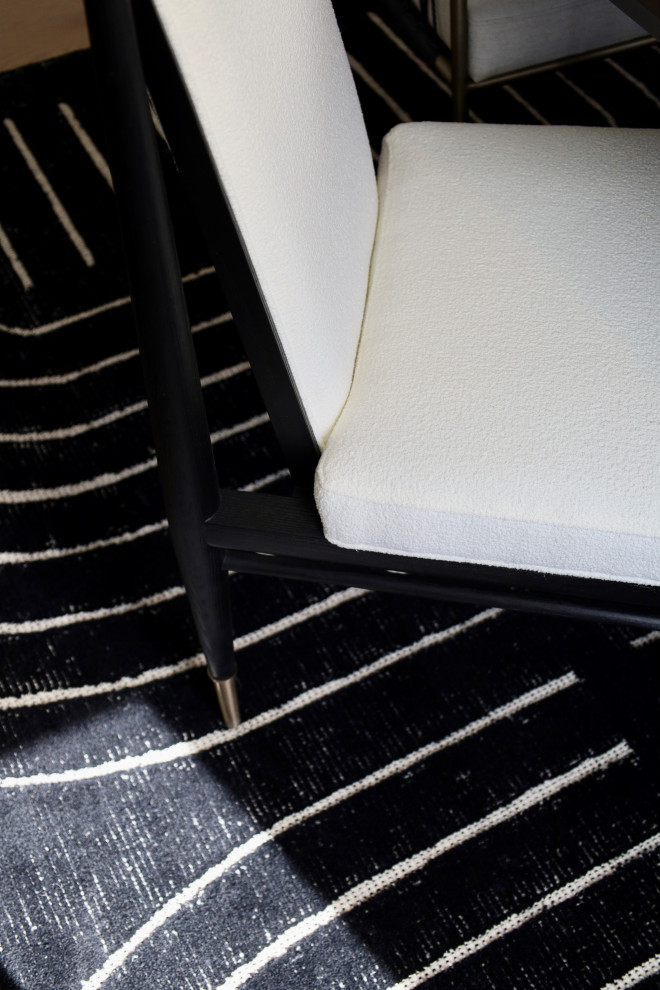 Armstrong Residence - Dining Room & Kitchen