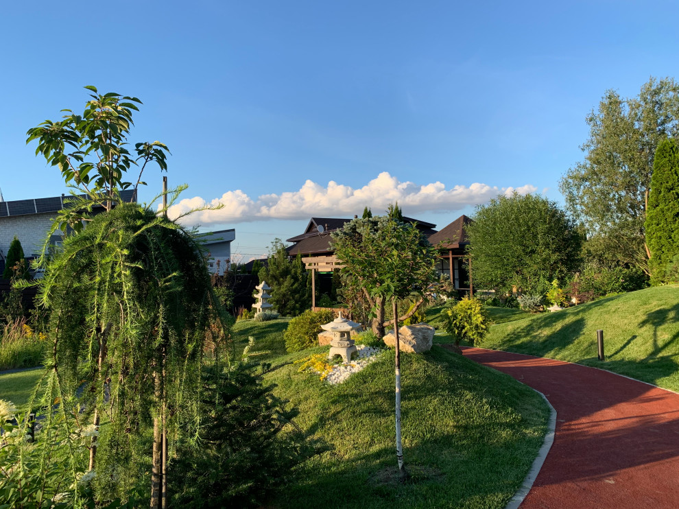 Территория удовольствий.Частный сад.