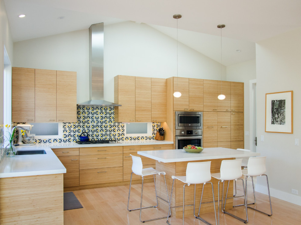 This is an example of a kitchen in San Francisco.