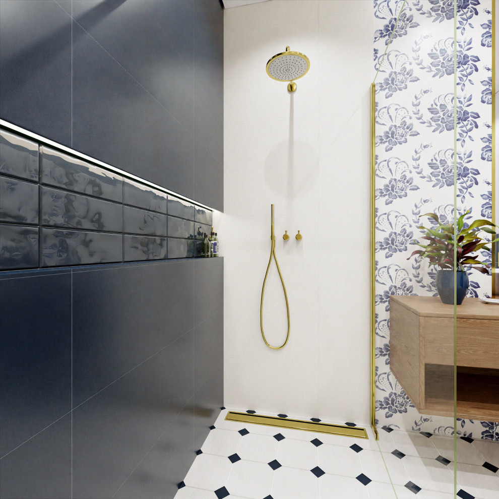 Foto di una stanza da bagno con doccia tradizionale di medie dimensioni con doccia a filo pavimento, pareti bianche, pavimento bianco, doccia aperta e un lavabo