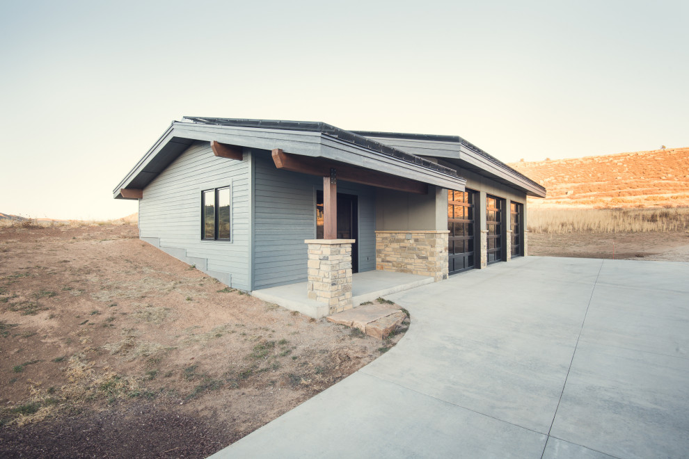 Inspiration for a modern home design remodel in Denver