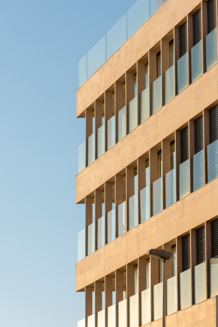 Edificio LaSal modern