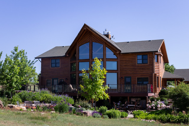 Rustic Hideout in Berthoud rustic-garden