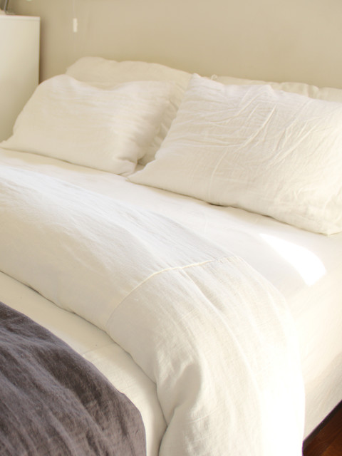 Rough Linen Bedding contemporary-bedroom