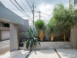 7 Modi per Trasformare il Giardino Laterale in Zona Tuttofare (8 photos) - image  on http://www.designedoo.it