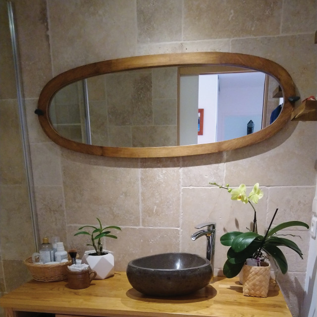 Grasse tropicale-bagno-di-servizio