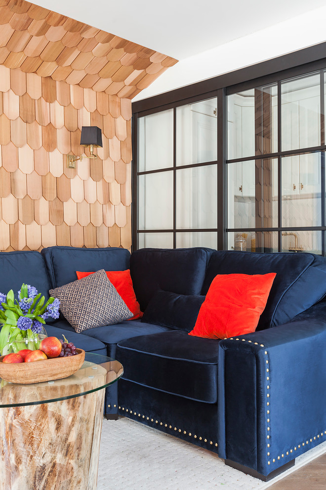 Гостиная под готовой крышей