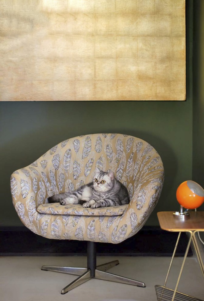 Стильная обивка мебели интересными тканями