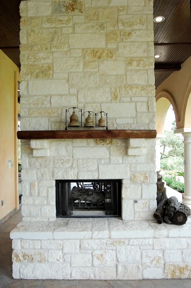 Photo of a mediterranean living room in Austin.