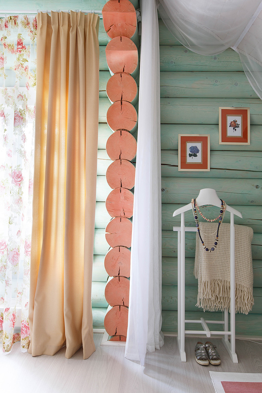 Срубовой дом на Волге