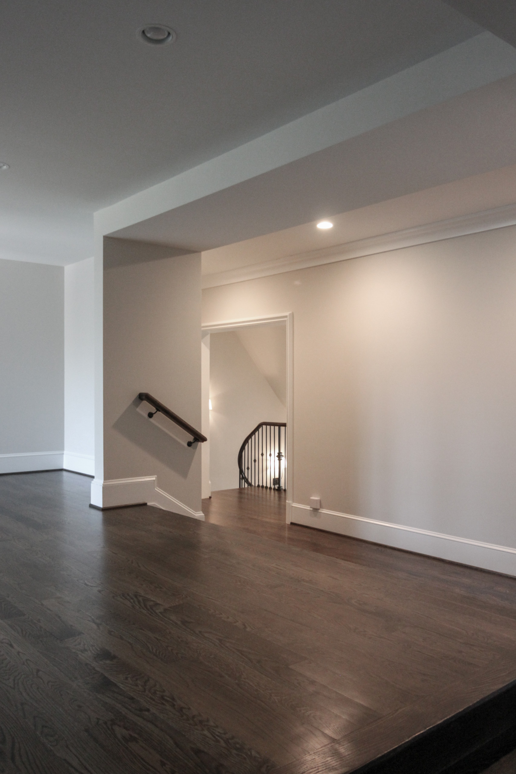 86_ Gorgeous Floating Curved Staircase, McLean VA 22066