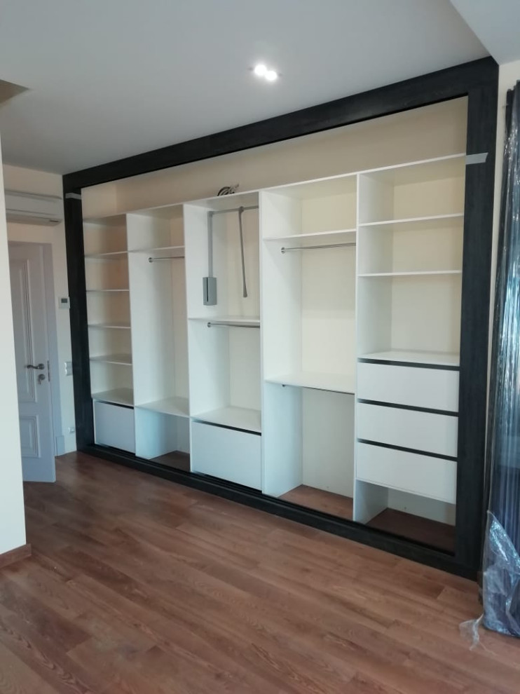 Спальня большая шкаф встроенный визуализация