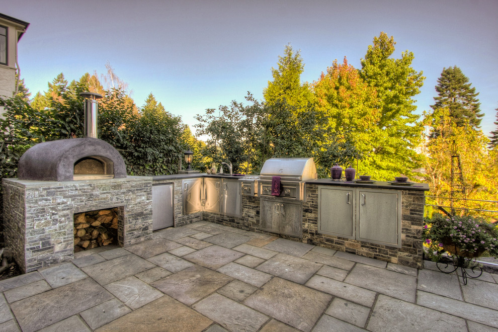 Outdoor Kitchen Pizza Oven Traditional Patio 