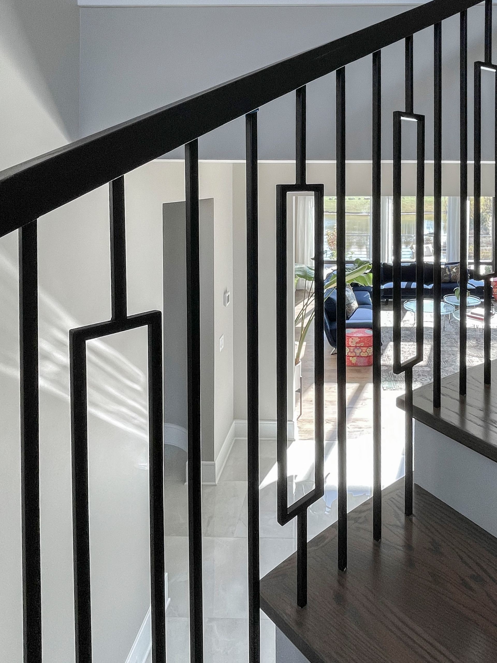 114_Striking Floating-Curved Staircase, Leesburg VA 20175