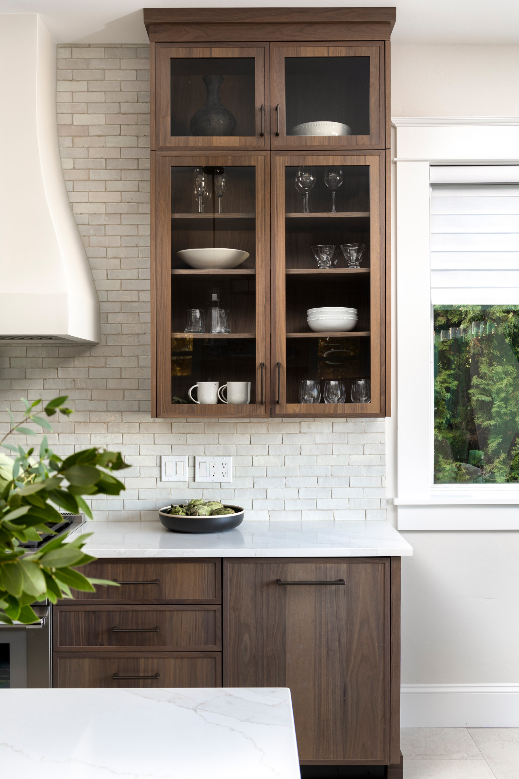 Deeply In-Grained: Seamlessly Crafted Style