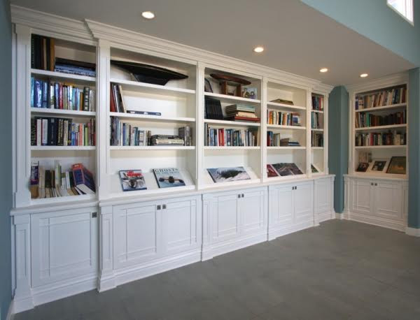 Bookcases/Hutches