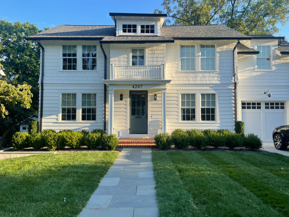 Center hall colonial