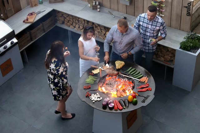 Alfresco Evening Entertaining contemporary
