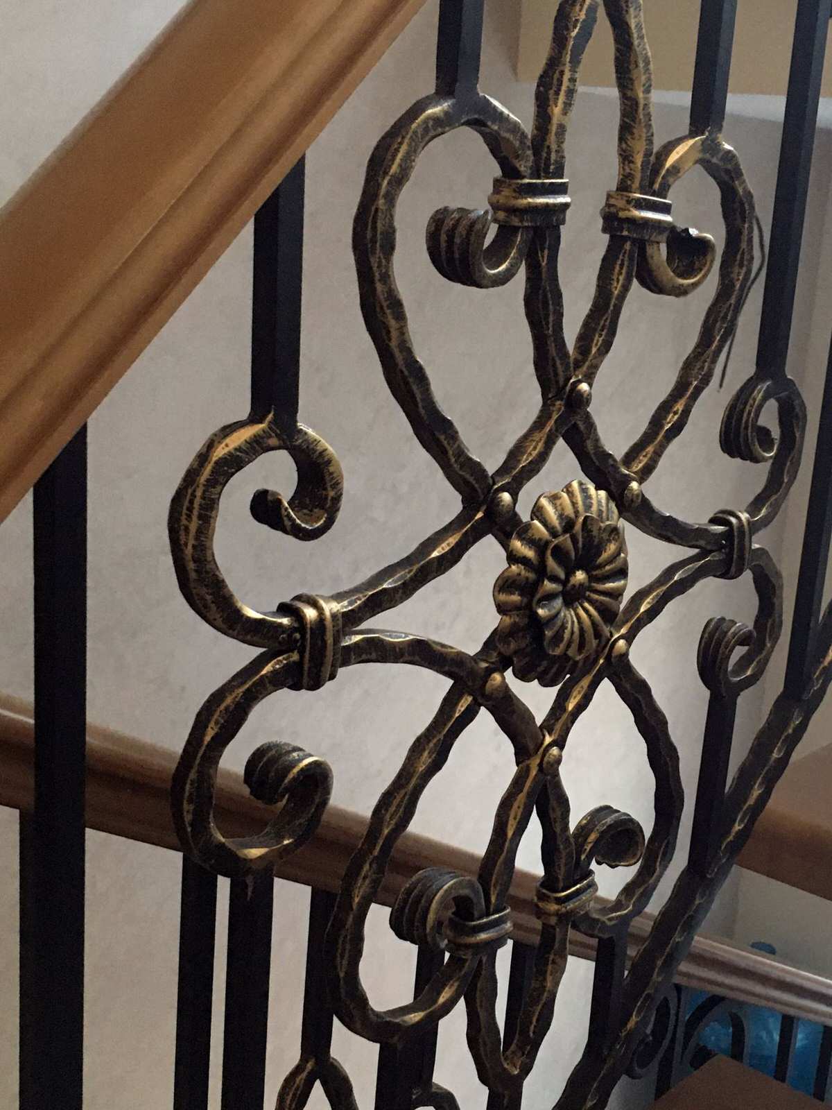 Кованые ограждения и перила