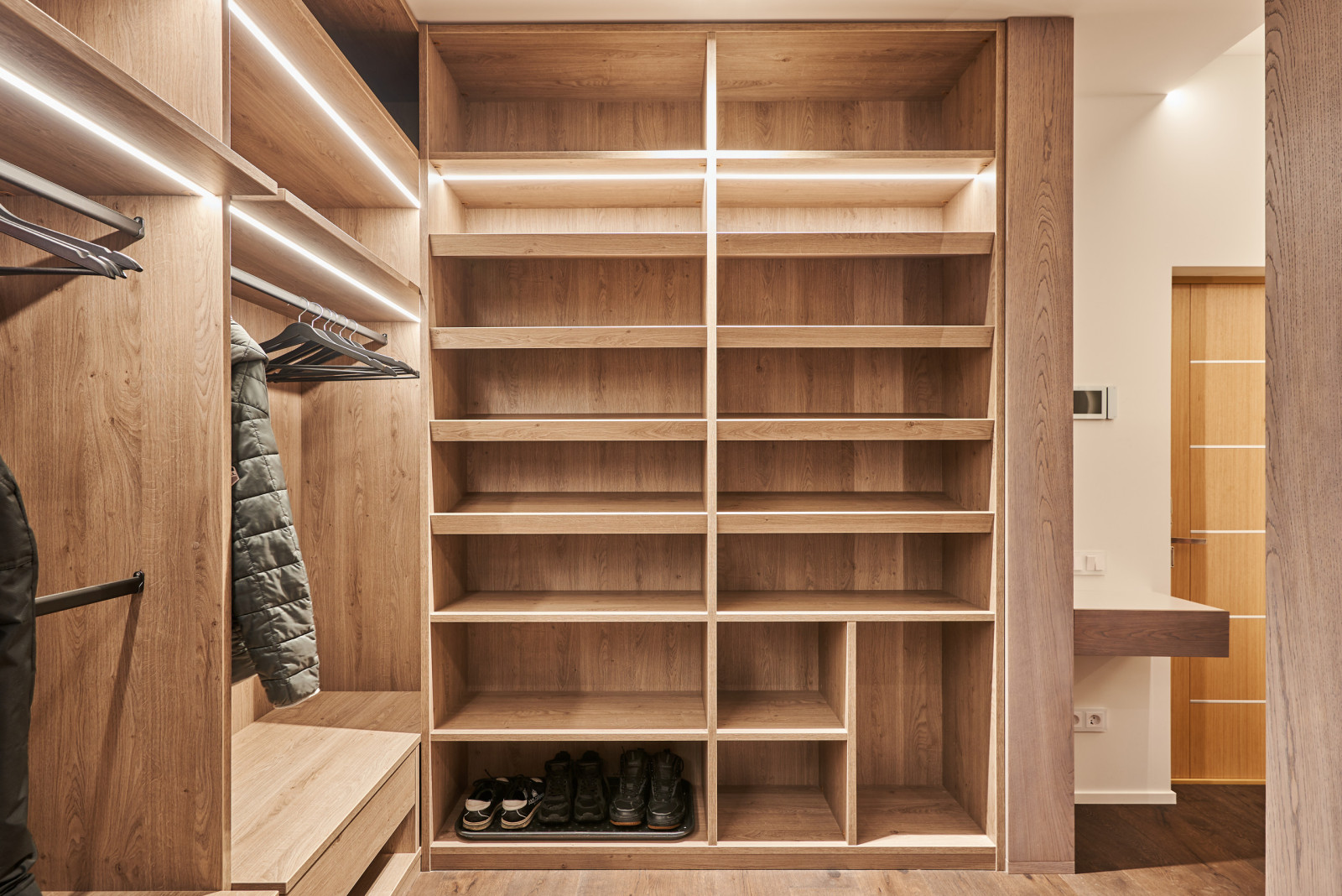 Смольный проспект