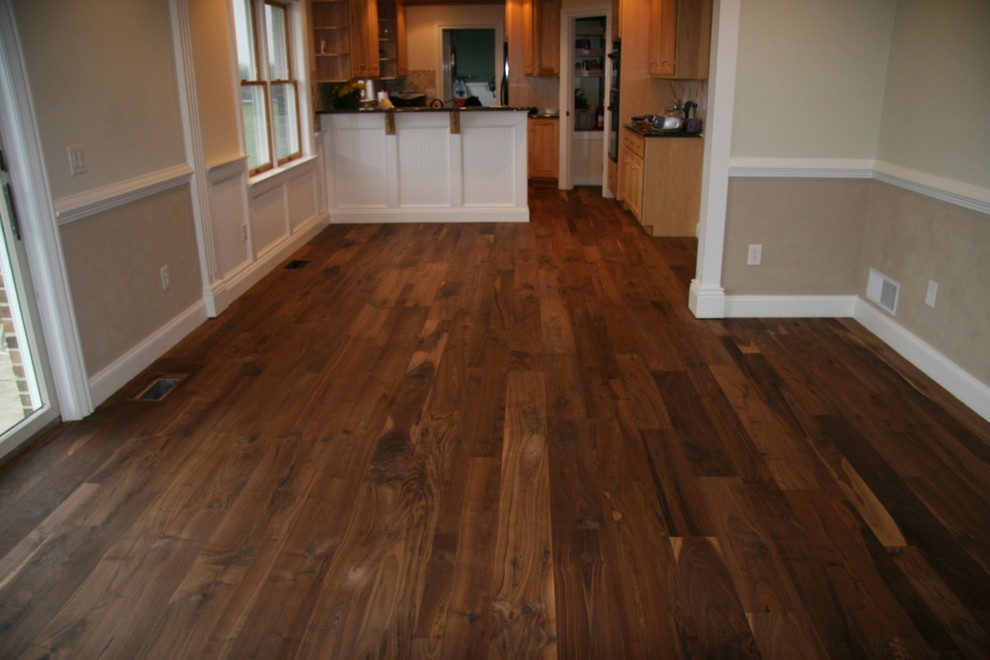 Inspiration for a dark wood floor eat-in kitchen remodel in DC Metro with raised-panel cabinets, light wood cabinets and a peninsula