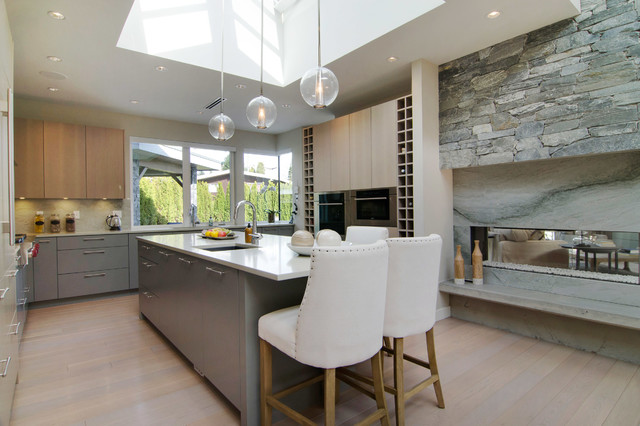 Custom Home contemporary-kitchen