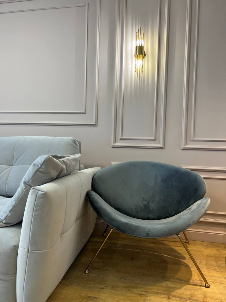 THE ASHY ROSE INTERIOR