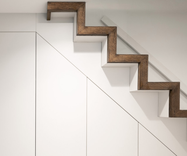 Devonia Road victorian-staircase