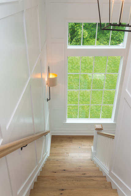 2022 Parade & Showcase Home costero-escalera