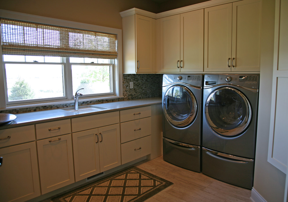 Photo of a transitional laundry room in Milwaukee.